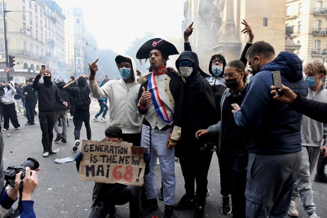 Pour que sa colère soit reconnue comme légitime par l'État, un habitant de quartier populaire devra désormais remplir le formulaire CERFA n°1472-Bis en trois exemplaires avant toute manifestation